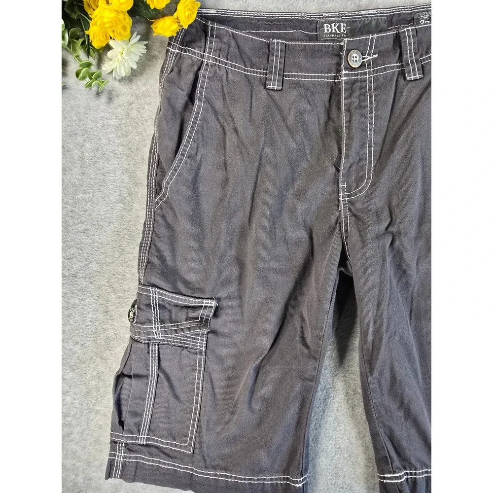 BKE Chase Standard Fit Cargo Shorts Mens 32 Gray Contrast Stitch Utility Y2K